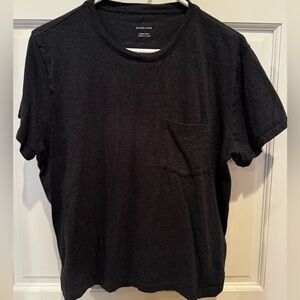 Everlane soft pocket tee